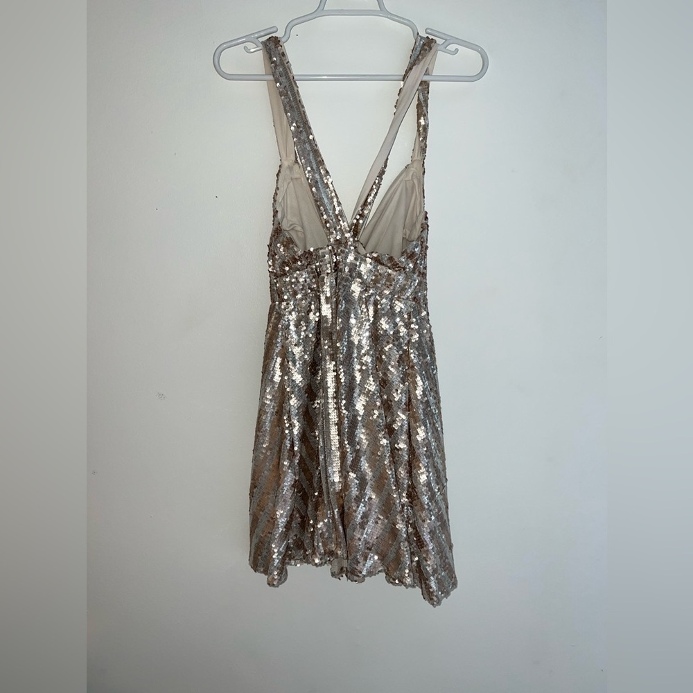 Saints & Hearts Shimmerfest Stripe Sequin Mini Dress - Rose Gold - Picture 3 of 4